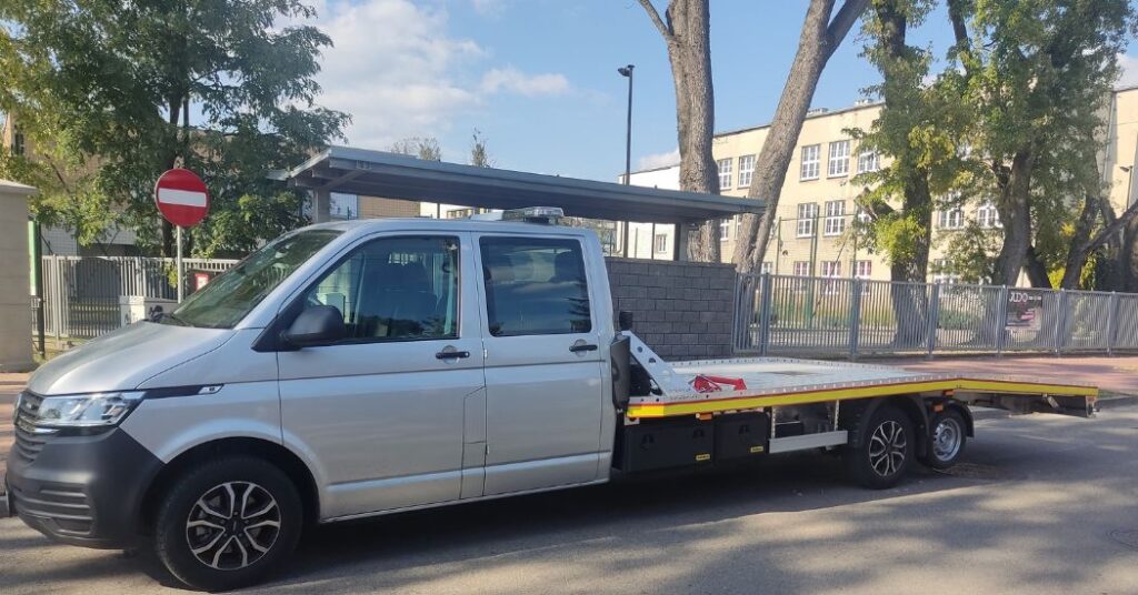 Pomoc drogowa na S8 - szybko, całodobowo i skutecznie